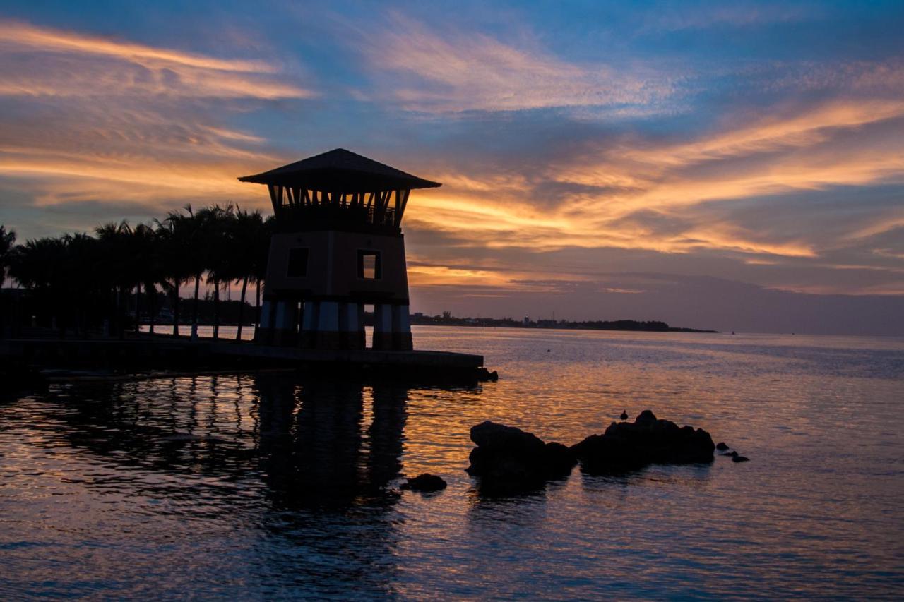 Marlin Bay Resort & Marina Managed By Elite Alliance Hospitality ماراثون المظهر الخارجي الصورة